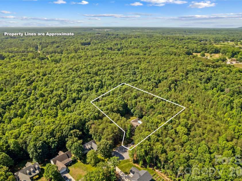 1629 Parkside Drive, Catawba, NC 28609.  MLS# CAR4380774, YatesRealty ID 30808. 