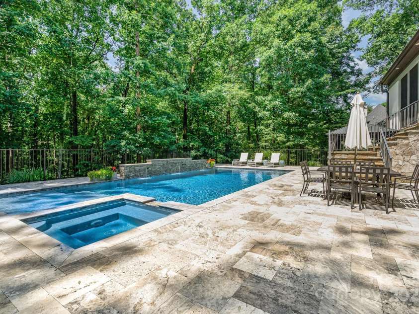10300 Sweetleaf Place, Charlotte, NC 28278.  MLS# CAR4261282, YatesRealty ID 30809. 