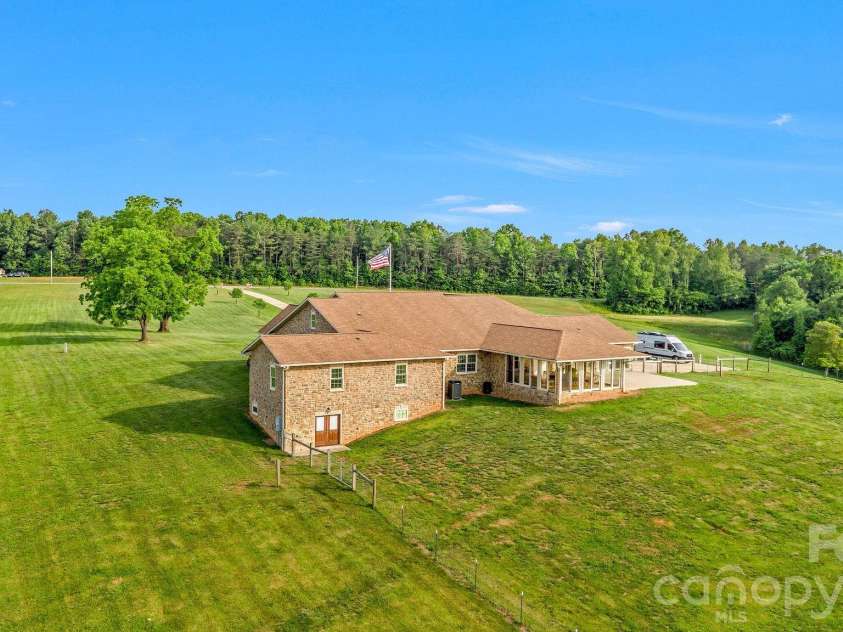 2831 Bethany Ford Road, Roaring River, NC 28669.  MLS# CAR4390400, YatesRealty ID 30809. 