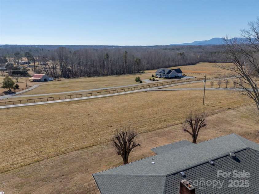 156 Eagle Nest Road, Columbus, NC 28722.  MLS# CAR4218725, YatesRealty ID 3081. 