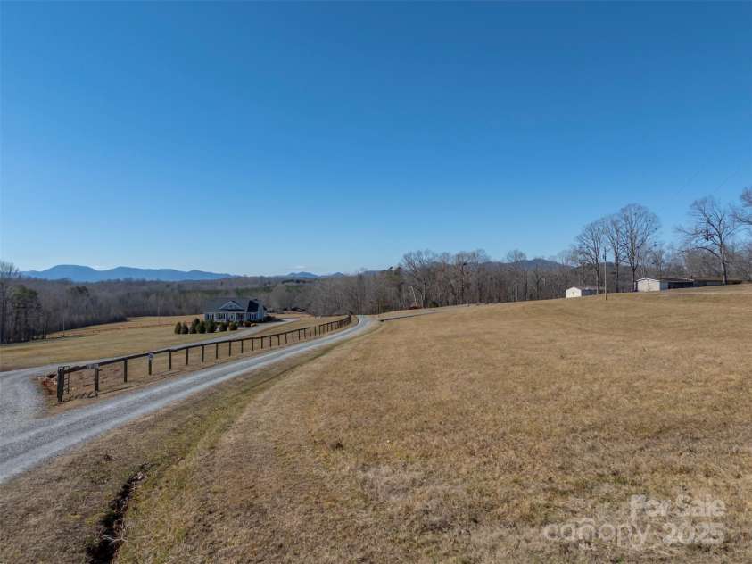 156 Eagle Nest Road, Columbus, NC 28722.  MLS# CAR4218725, YatesRealty ID 3081. 