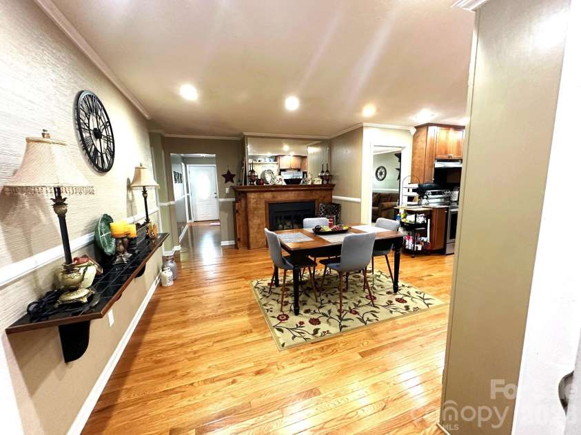 25 Norman Road, Fletcher, NC 28732.  MLS# CAR4278825, YatesRealty ID 3081. 