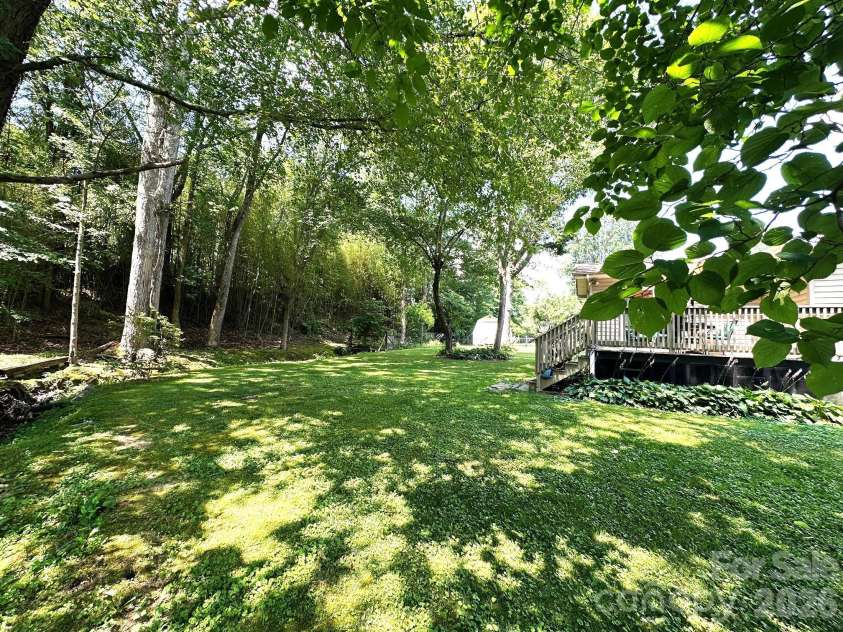 25 Norman Road, Fletcher, NC 28732.  MLS# CAR4278825, YatesRealty ID 3081. 