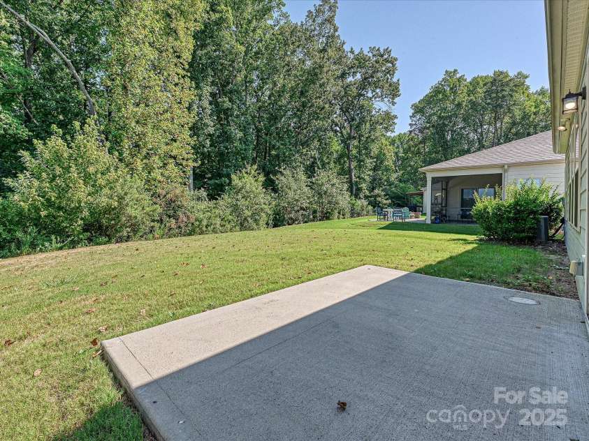 8512 Pennegrove Circle, Charlotte, NC 28214.  MLS# CAR4281717, YatesRealty ID 30811. Patio