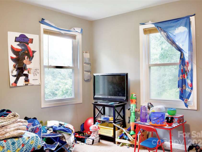 2379 Pea Ridge Road, Mill Spring, NC 28756.  MLS# CAR4285850, YatesRealty ID 30812. 