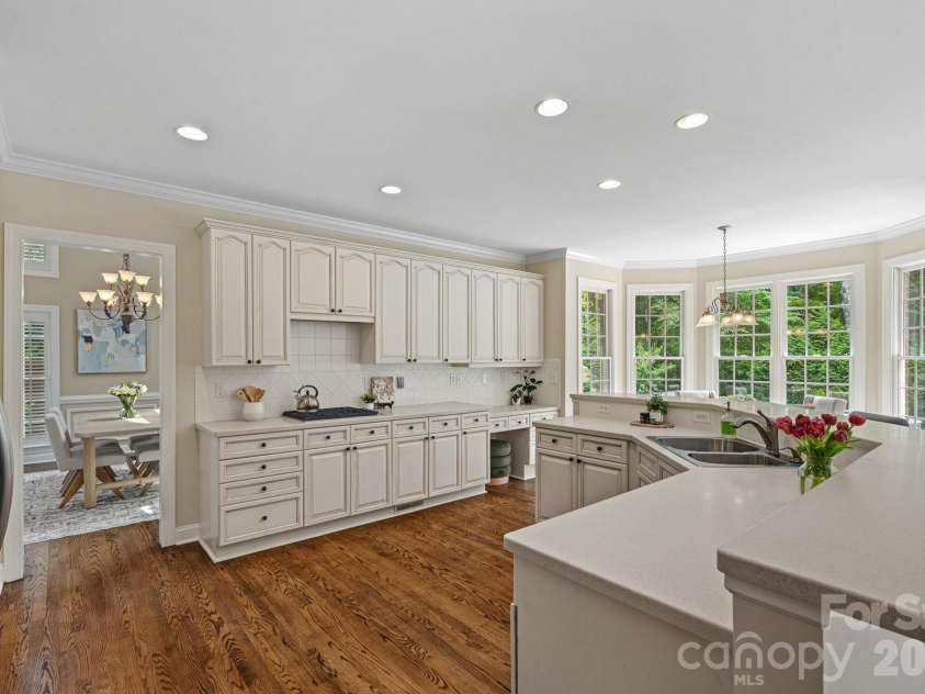 3124 Rhett Butler Place, Charlotte, NC 28270.  MLS# CAR4384356, YatesRealty ID 30812. 