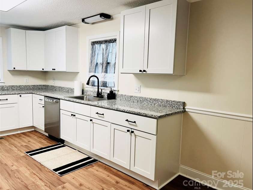 185 Brookmont Avenue, Forest City, NC 28043.  MLS# CAR4207770, YatesRealty ID 30814. 