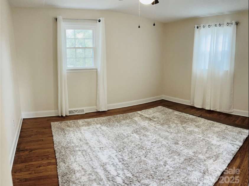185 Brookmont Avenue, Forest City, NC 28043.  MLS# CAR4207770, YatesRealty ID 30814. 