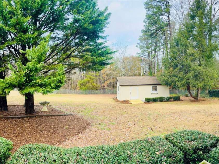 185 Brookmont Avenue, Forest City, NC 28043.  MLS# CAR4207770, YatesRealty ID 30814. 