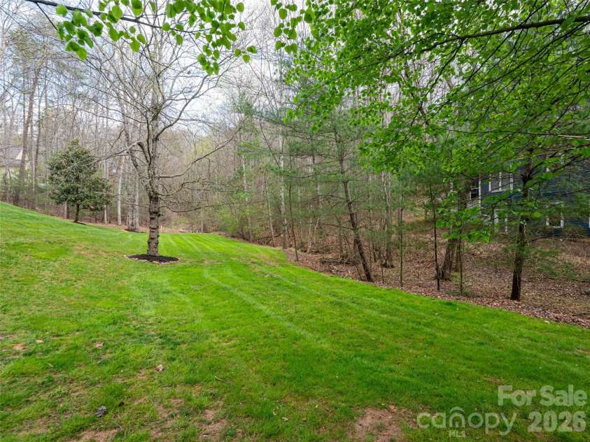 67 White Ash Drive, Asheville, NC 28803.  MLS# CAR4366928, YatesRealty ID 30814. 