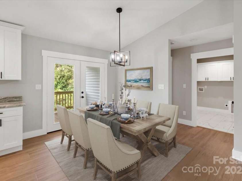 632 Morlin Acres Drive, Marshall, NC 28753.  MLS# CAR4264101, YatesRealty ID 30816. Virtually Staged Dining Area