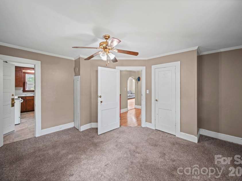 1911 Glenwood Street, Kannapolis, NC 28083.  MLS# CAR4392581, YatesRealty ID 30817. 