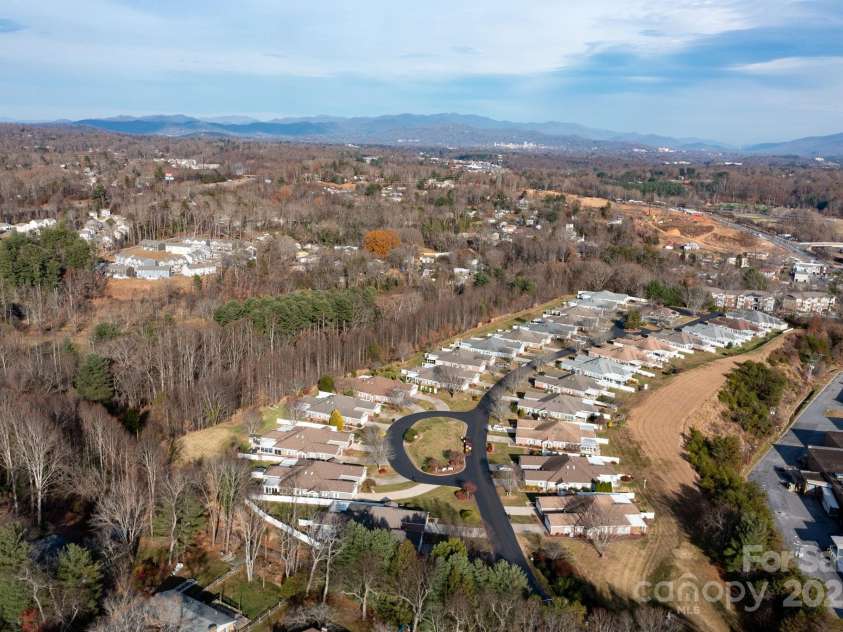 11-C Heather Way, Candler, NC 28715.  MLS# CAR4325891, YatesRealty ID 3082. 