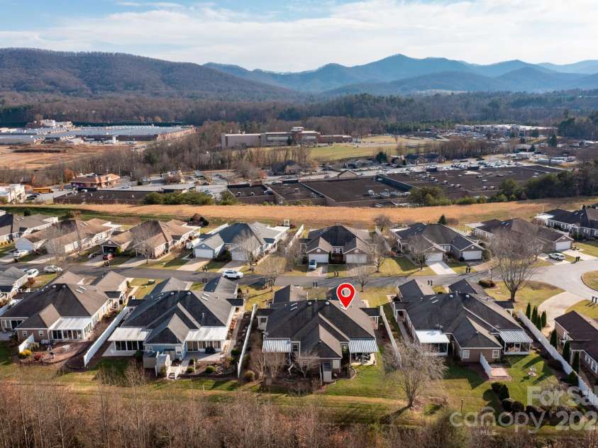 11-C Heather Way, Candler, NC 28715.  MLS# CAR4325891, YatesRealty ID 3082. 
