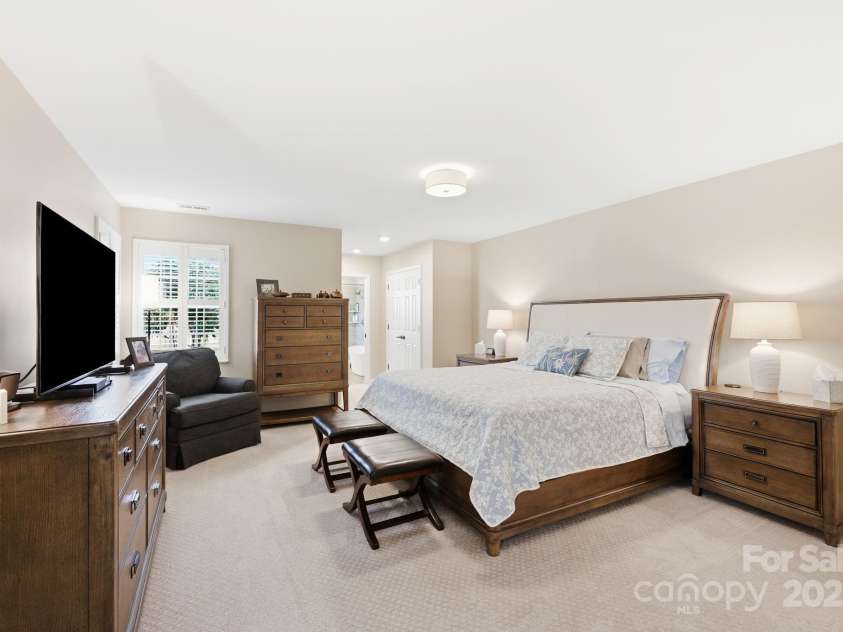 11-C Heather Way, Candler, NC 28715.  MLS# CAR4325891, YatesRealty ID 3082. 