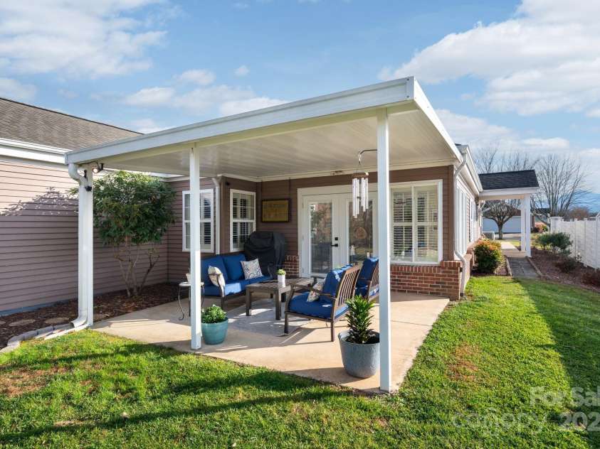 11-C Heather Way, Candler, NC 28715.  MLS# CAR4325891, YatesRealty ID 3082. 