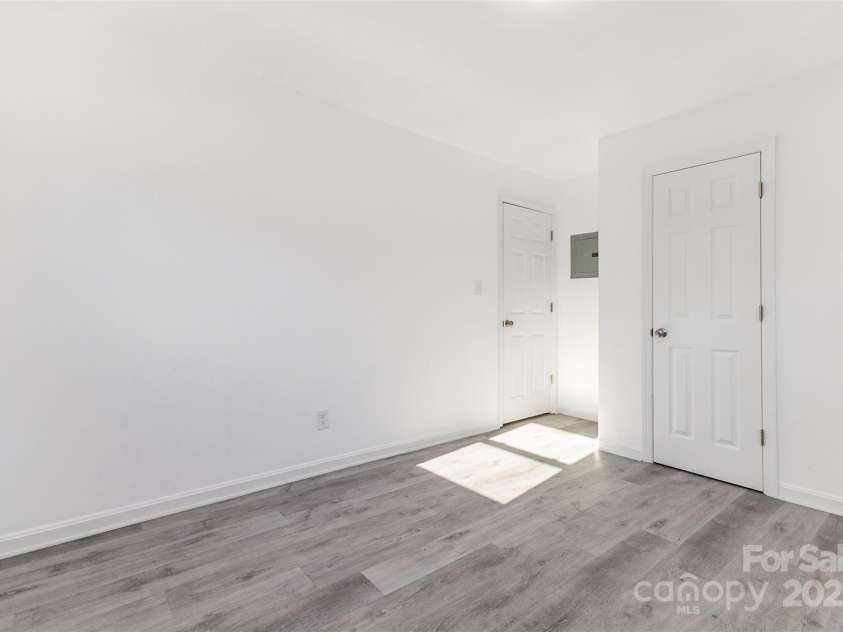 2334 Woodleaf Drive, Gastonia, NC 28052.  MLS# CAR4318820, YatesRealty ID 3082. Bedroom