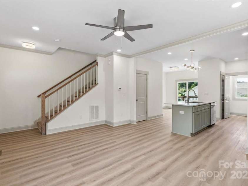 439 Norment Avenue, Gastonia, NC 28052.  MLS# CAR4282778, YatesRealty ID 3082. 