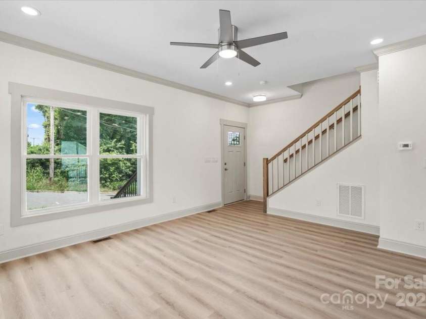 439 Norment Avenue, Gastonia, NC 28052.  MLS# CAR4282778, YatesRealty ID 3082. 