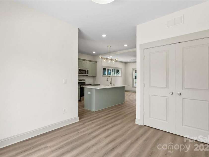 439 Norment Avenue, Gastonia, NC 28052.  MLS# CAR4282778, YatesRealty ID 3082. 