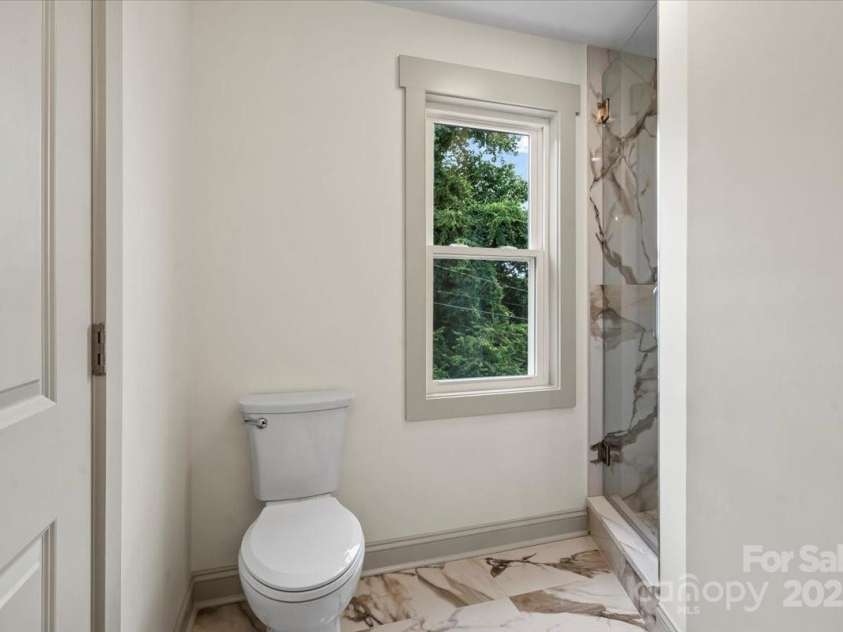 439 Norment Avenue, Gastonia, NC 28052.  MLS# CAR4282778, YatesRealty ID 3082. 