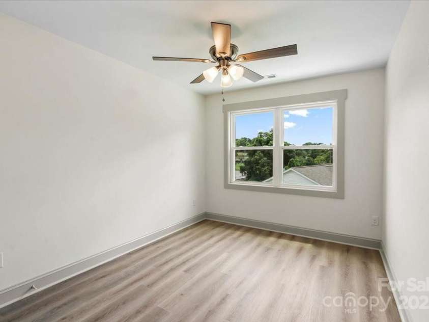 439 Norment Avenue, Gastonia, NC 28052.  MLS# CAR4282778, YatesRealty ID 3082. 