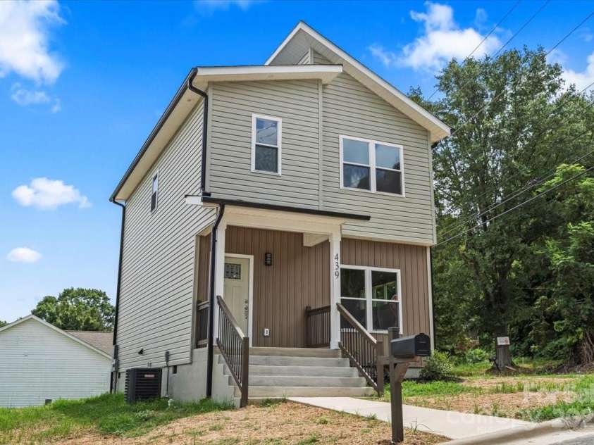 439 Norment Avenue, Gastonia, NC 28052.  MLS# CAR4282778, YatesRealty ID 3082. 