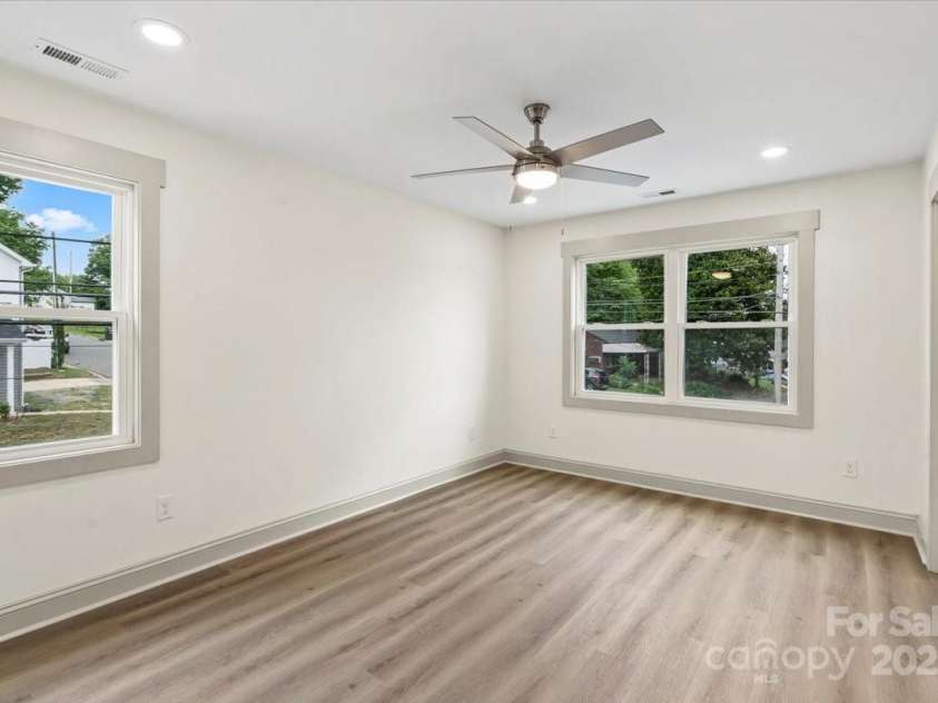 439 Norment Avenue, Gastonia, NC 28052.  MLS# CAR4282778, YatesRealty ID 3082. 