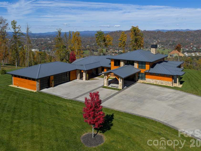 170 + 99999 Bear View Road, Weaverville, NC 28787.  MLS# CAR4392043, YatesRealty ID 30820. 