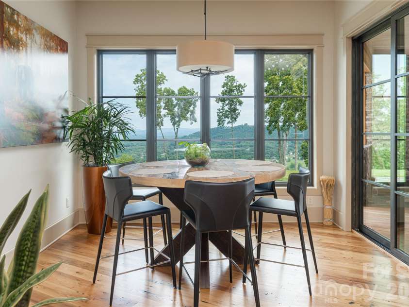 170 + 99999 Bear View Road, Weaverville, NC 28787.  MLS# CAR4392043, YatesRealty ID 30820. Breakfast nook