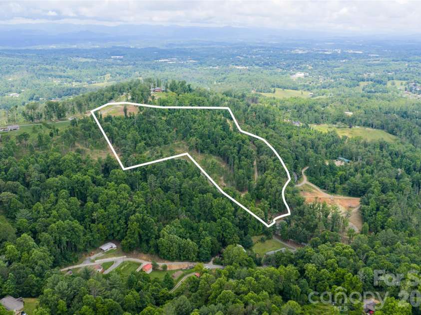 170 + 00000 Bear View Road, Weaverville, NC 28787.  MLS# CAR4392109, YatesRealty ID 30821. 