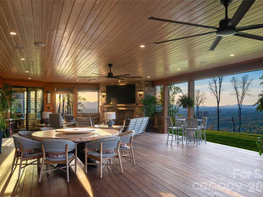 170 + 9999 Bear View Road, Weaverville, NC 28787.  MLS# CAR4392081, YatesRealty ID 30822. Bacl deck