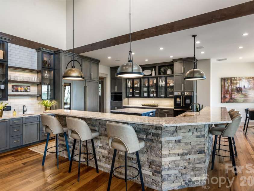 170 + 9999 Bear View Road, Weaverville, NC 28787.  MLS# CAR4392081, YatesRealty ID 30822. Kitchen