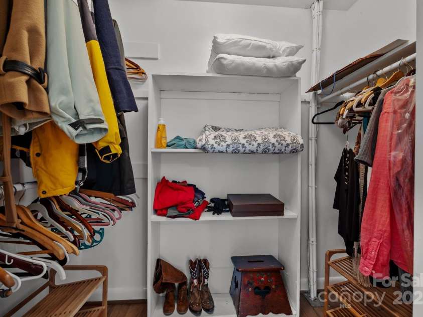 241 Stonewall Road, Salisbury, NC 28144.  MLS# CAR4283496, YatesRealty ID 30822. Bedroom 2 closet