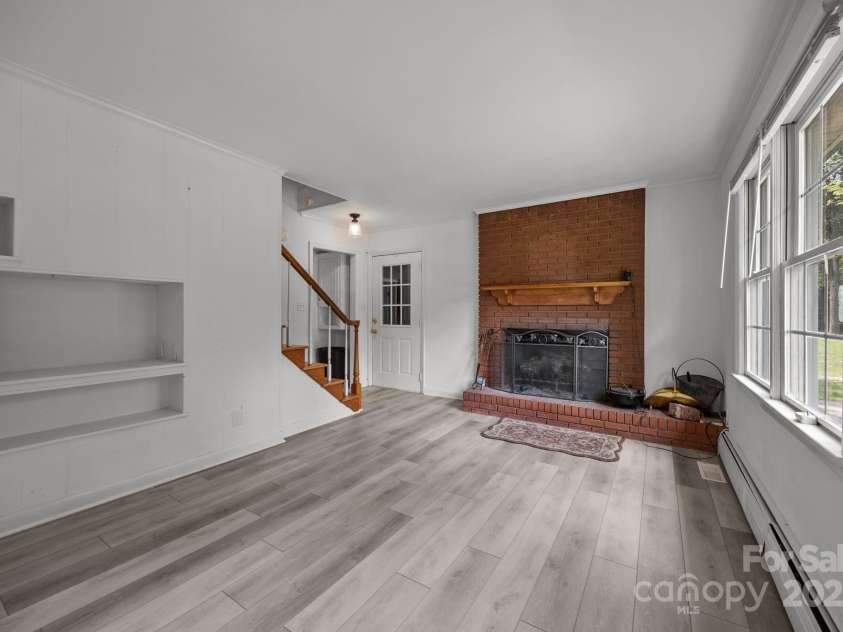 241 Stonewall Road, Salisbury, NC 28144.  MLS# CAR4283496, YatesRealty ID 30822. Den