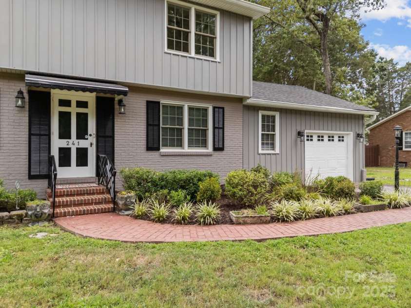 241 Stonewall Road, Salisbury, NC 28144.  MLS# CAR4283496, YatesRealty ID 30822. Great curb appeal