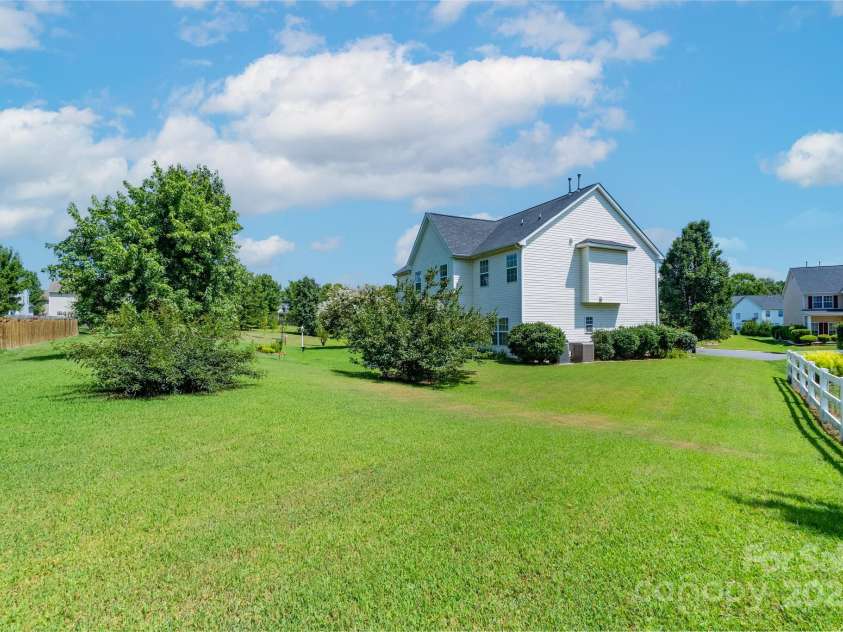 2205 Harding Place, Indian Trail, NC 28079.  MLS# CAR4279210, YatesRealty ID 30823. Rear Yard