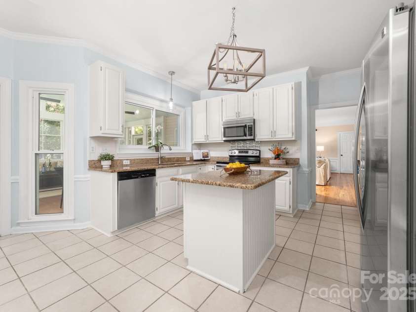 12214 Provincetowne Drive, Charlotte, NC 28277.  MLS# CAR4282352, YatesRealty ID 30824. 