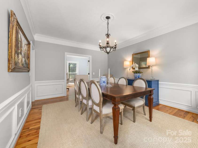 12214 Provincetowne Drive, Charlotte, NC 28277.  MLS# CAR4282352, YatesRealty ID 30824. Dining room able to accommodate large dinner parties
