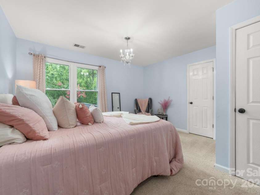 12214 Provincetowne Drive, Charlotte, NC 28277.  MLS# CAR4282352, YatesRealty ID 30824. Secondary bedroom with new carpet