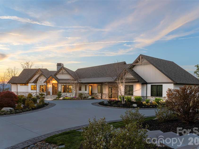 154 + 9999 Bear View Road, Weaverville, NC 28787.  MLS# CAR4392127, YatesRealty ID 30824. 