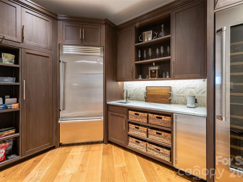 154 + 9999 Bear View Road, Weaverville, NC 28787.  MLS# CAR4392127, YatesRealty ID 30824. 