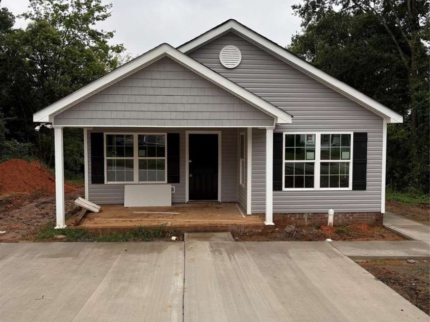 1139 Oconee Avenue, Rock Hill, SC 29732.  MLS# CAR4283003, YatesRealty ID 30825. 