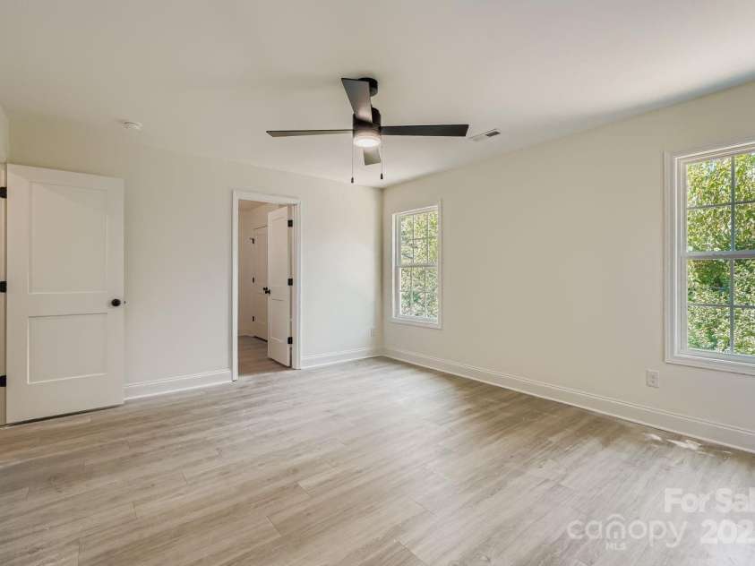 1139 Oconee Avenue, Rock Hill, SC 29732.  MLS# CAR4283003, YatesRealty ID 30825. 