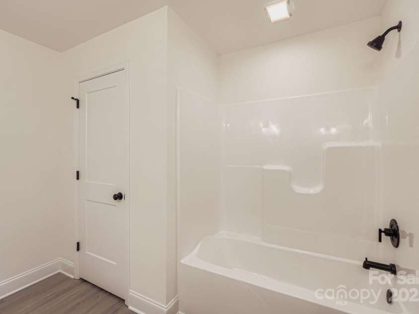 1139 Oconee Avenue, Rock Hill, SC 29732.  MLS# CAR4283003, YatesRealty ID 30825. 