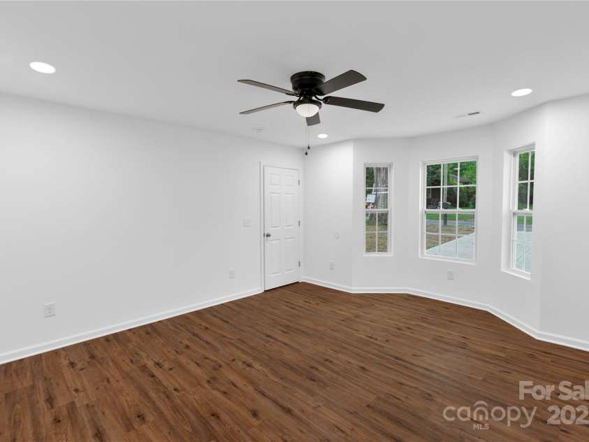 3326 Goble Street, Gastonia, NC 28056.  MLS# CAR4277451, YatesRealty ID 30826. 