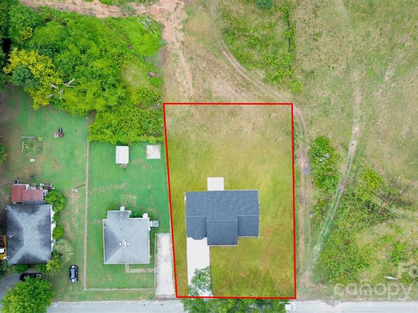 3326 Goble Street, Gastonia, NC 28056.  MLS# CAR4277451, YatesRealty ID 30826. Approximate boundaries lines