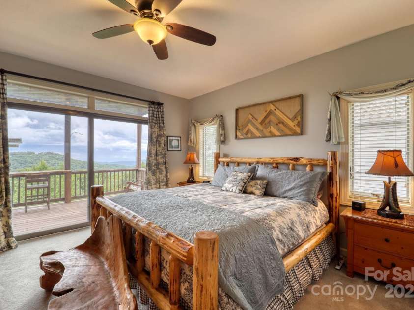180 Windy Knoll, Banner Elk, NC 28604.  MLS# CAR4289909, YatesRealty ID 30828. 