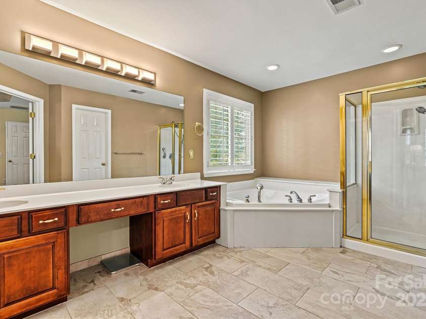 13512 Northbourne Road, Huntersville, NC 28078.  MLS# CAR4289617, YatesRealty ID 30829. 