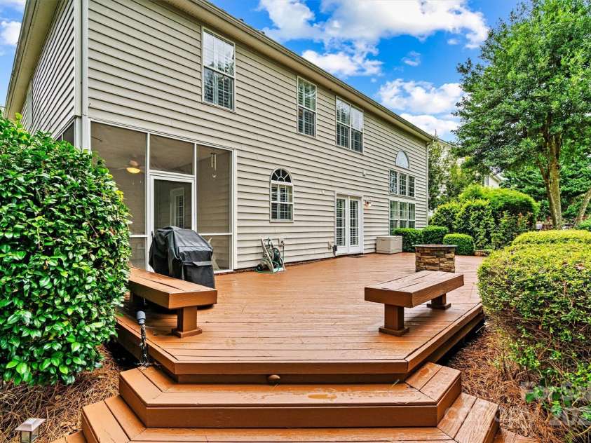 13512 Northbourne Road, Huntersville, NC 28078.  MLS# CAR4289617, YatesRealty ID 30829. 